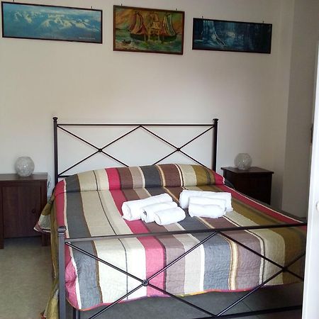רומא B&B La Cubanina מראה חיצוני תמונה