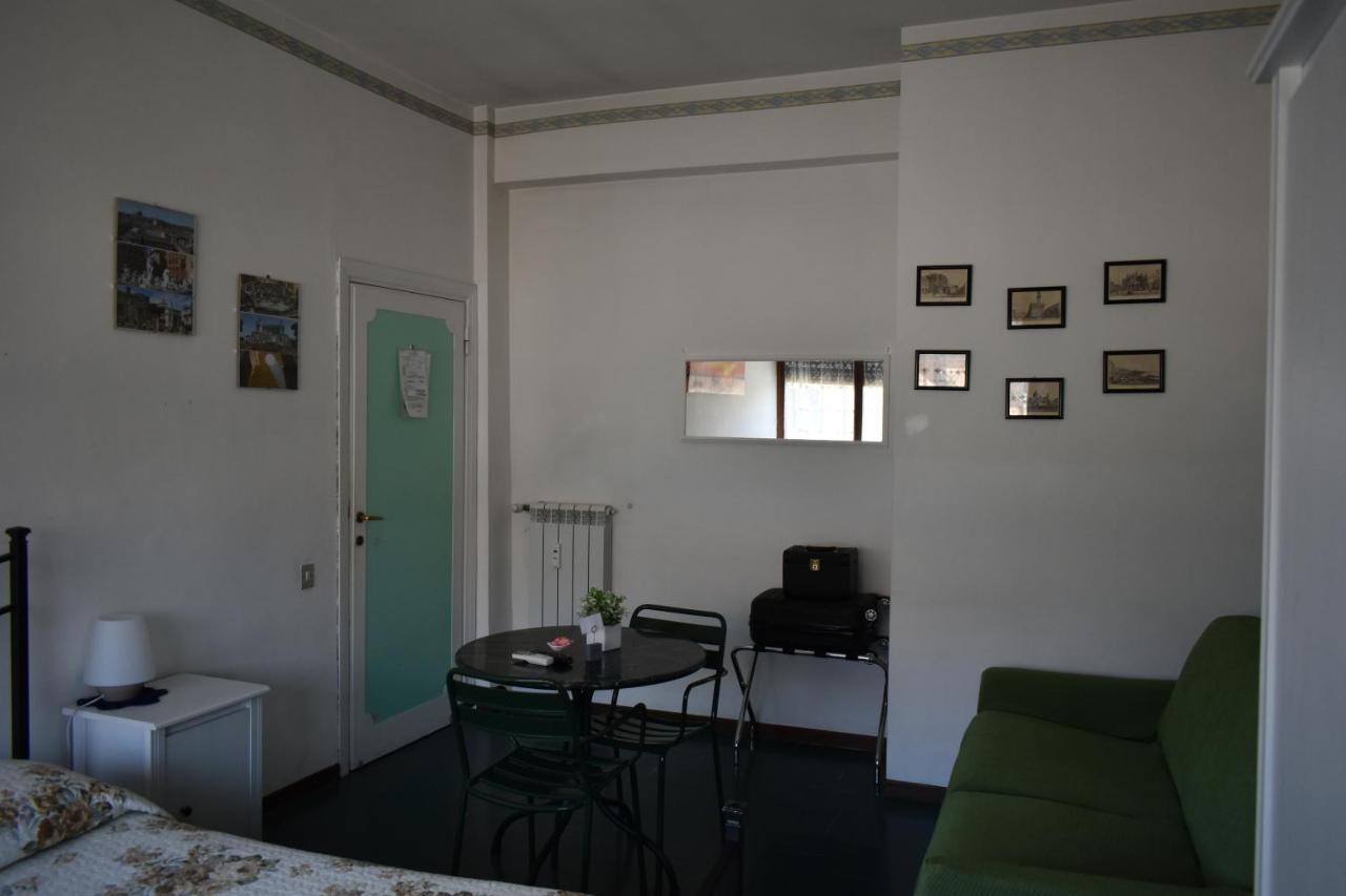 רומא B&B La Cubanina מראה חיצוני תמונה