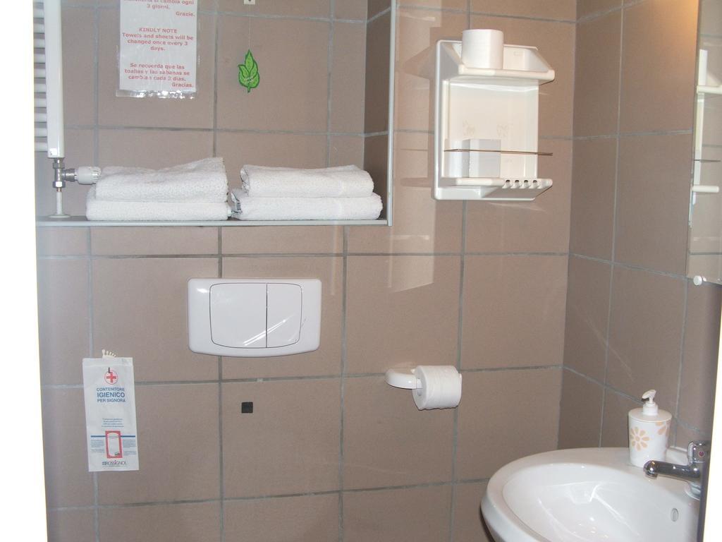 רומא B&B La Cubanina מראה חיצוני תמונה